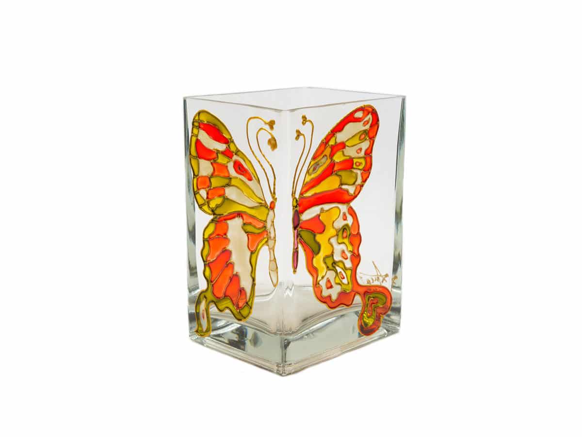 Vaza cu fluturasi norocosi